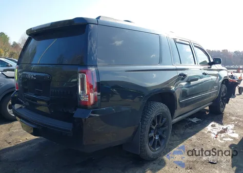 2015 GMC Yukon Xl 1500 Denali z USA, uszkodzony, nr VIN 1GKS2JKJ0FR553268